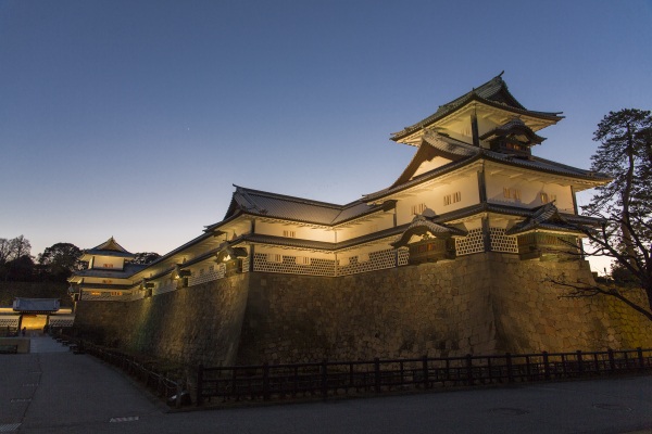 金沢城公園・玉泉院丸庭園