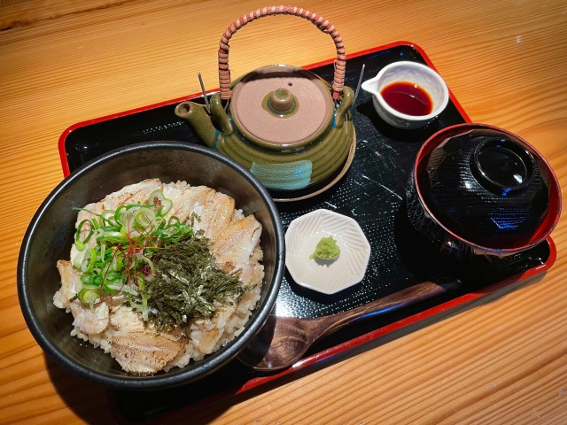 のどぐろまぶし丼